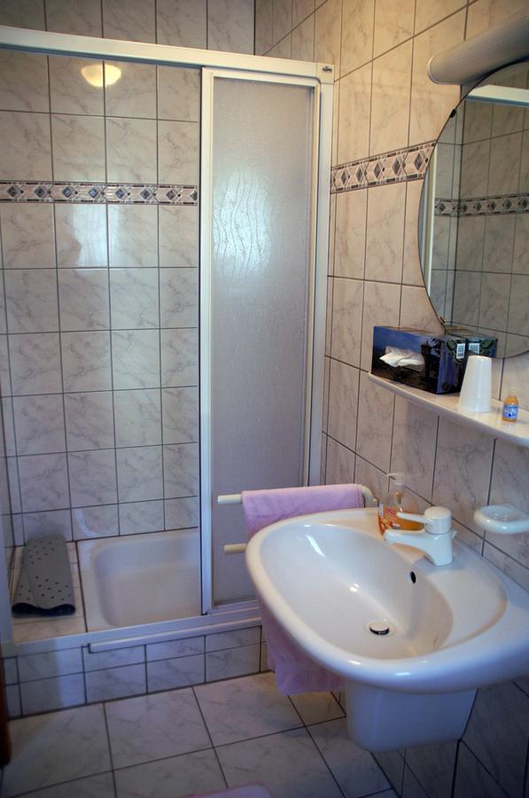 Hotel Restaurant Bieberstuben Menden Εξωτερικό φωτογραφία